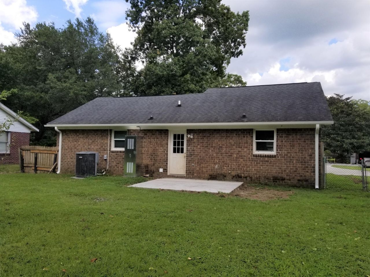 148 Giles Drive Photo 10