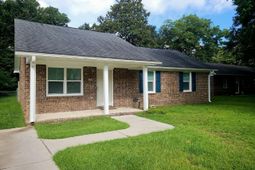 148 Giles Drive photo 4