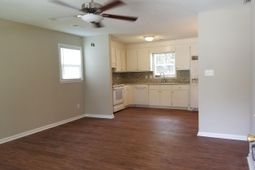 148 Giles Drive photo 4