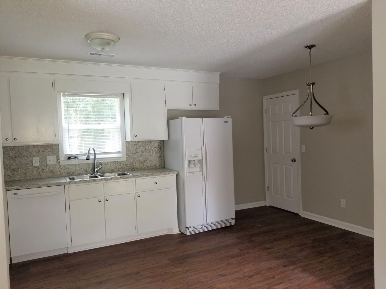 148 Giles Drive Photo 6