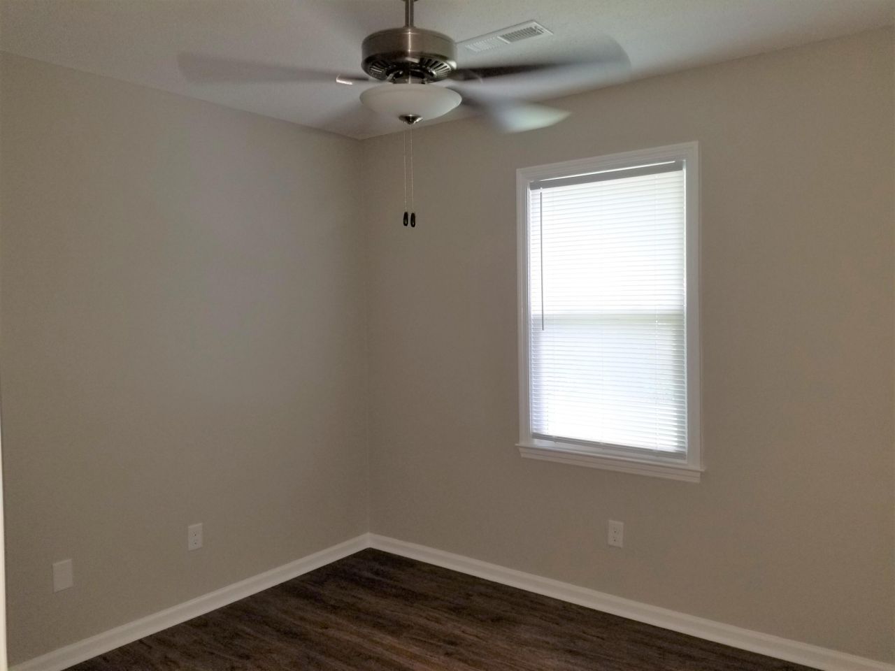 148 Giles Drive Photo 9