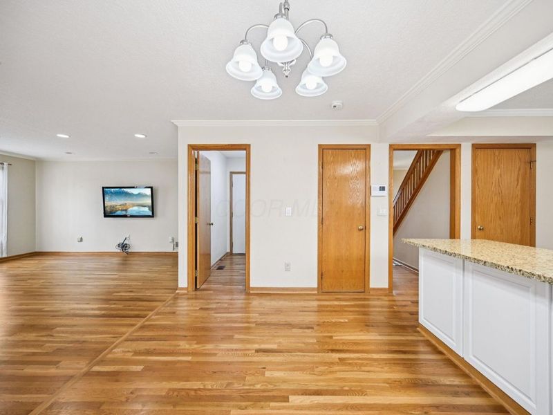 1502 Markland Street, Columbus, OH 43235 Photo 12