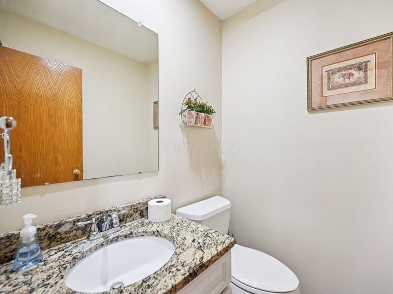 1502 Markland Street, Columbus, OH 43235 Photo 17