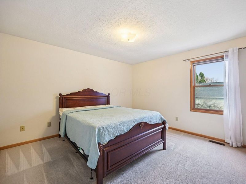 1502 Markland Street, Columbus, OH 43235 Photo 27