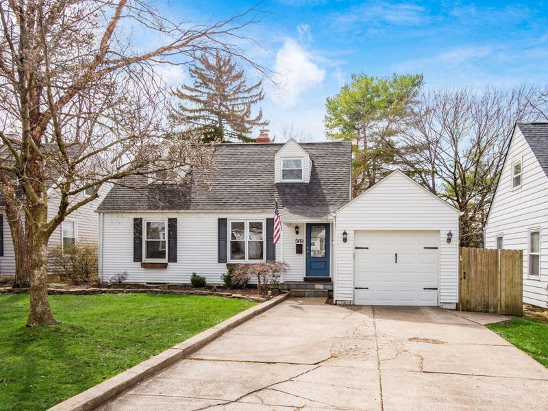 569 Loveman Avenue, Worthington, OH 43085 Photo 2