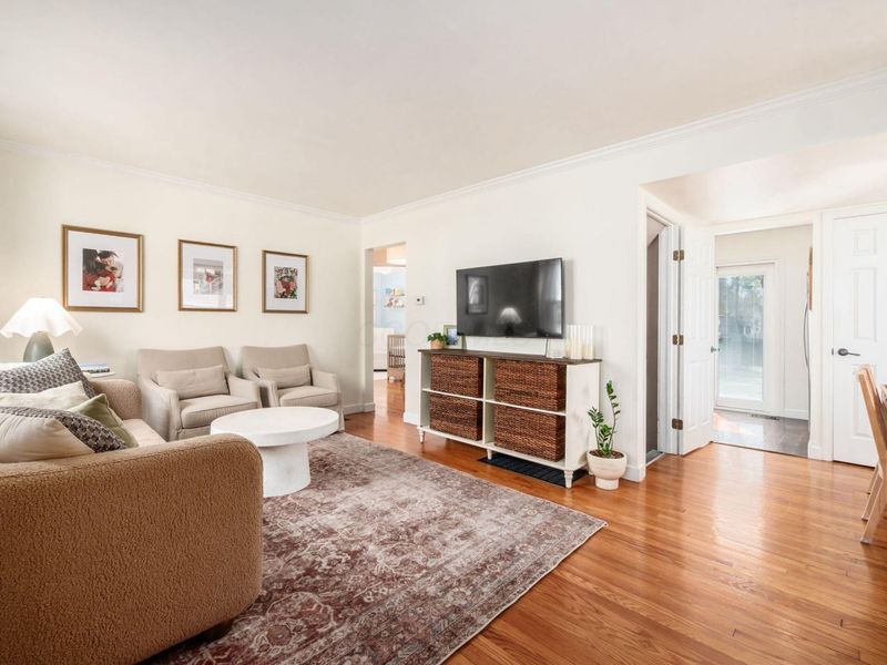 569 Loveman Avenue, Worthington, OH 43085 Photo 7