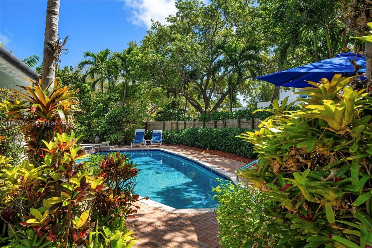 269 Cranwood Dr , Key Biscayne, FL 33149 Photo