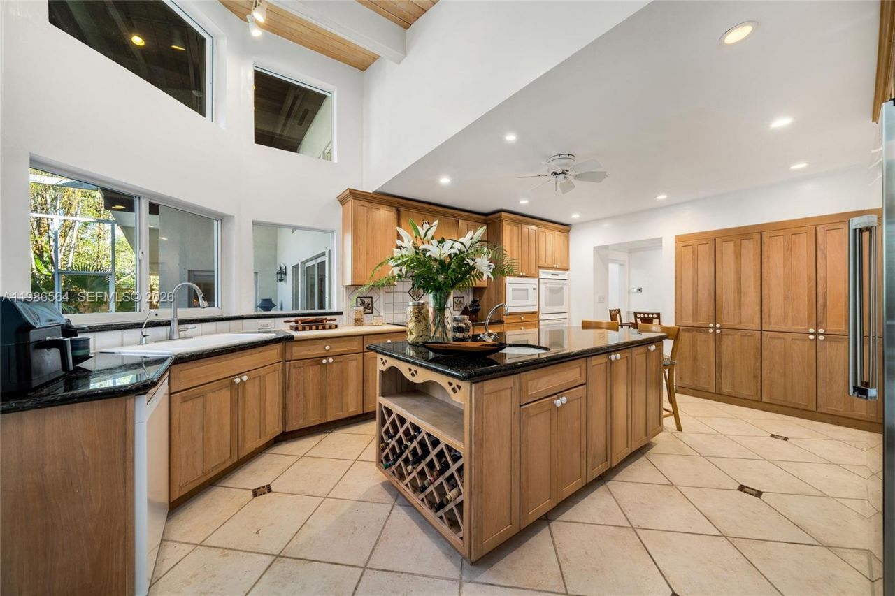 269 Cranwood Dr , Key Biscayne, FL 33149 Photo