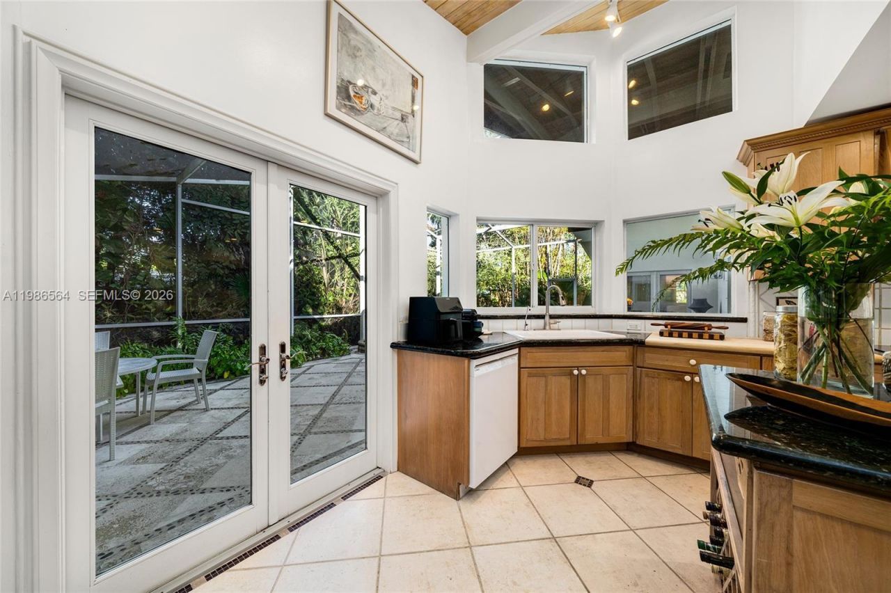 269 Cranwood Dr , Key Biscayne, FL 33149 Photo