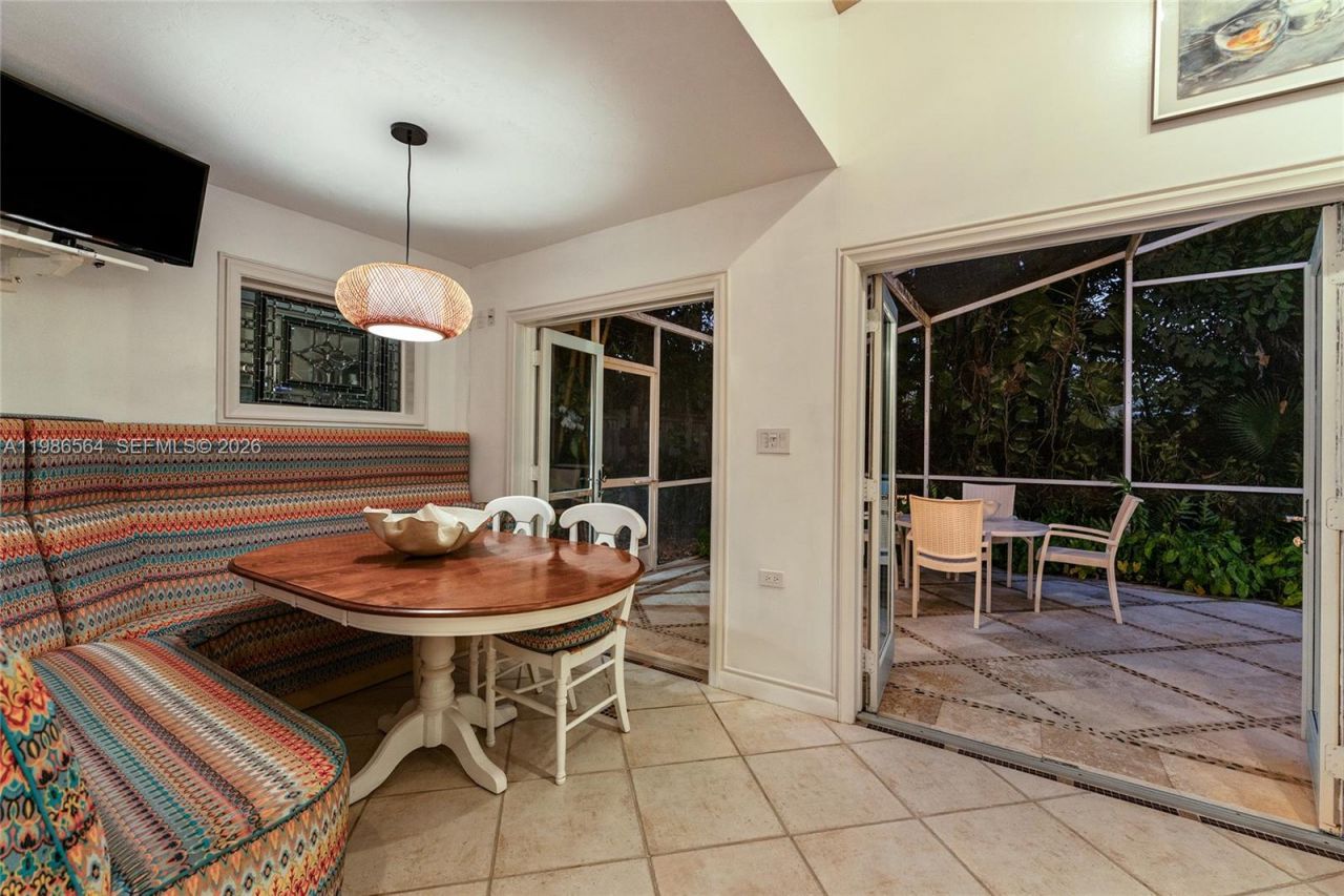 269 Cranwood Dr , Key Biscayne, FL 33149 Photo