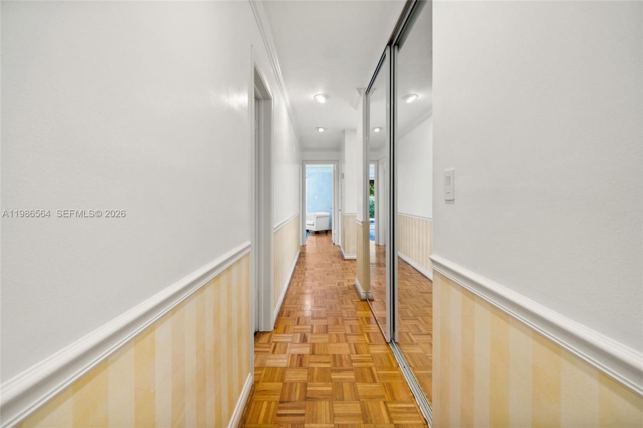 269 Cranwood Dr , Key Biscayne, FL 33149 Photo