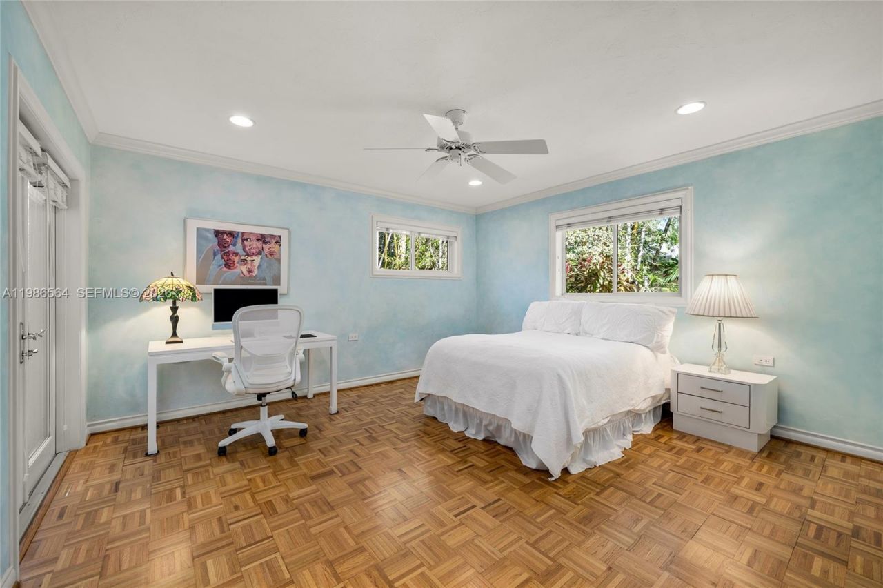 269 Cranwood Dr , Key Biscayne, FL 33149 Photo