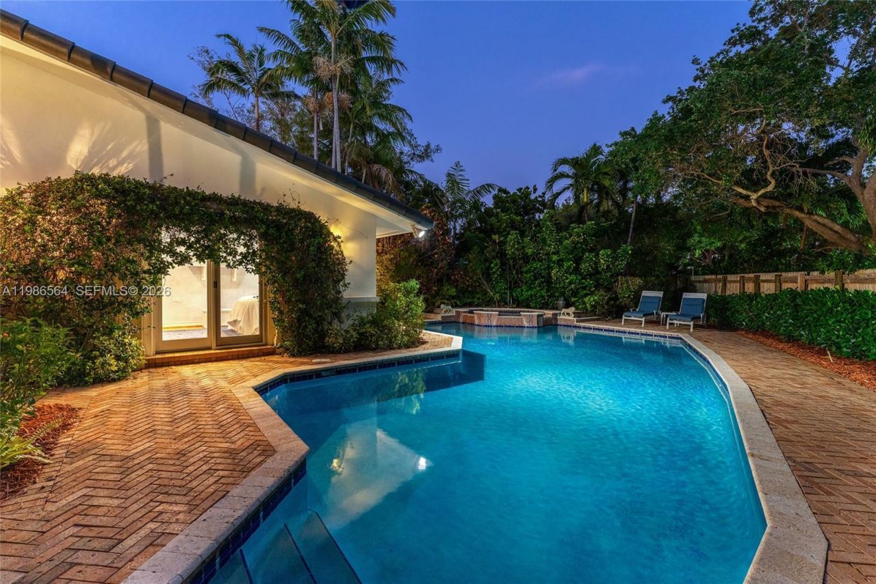 269 Cranwood Dr , Key Biscayne, FL 33149 Photo