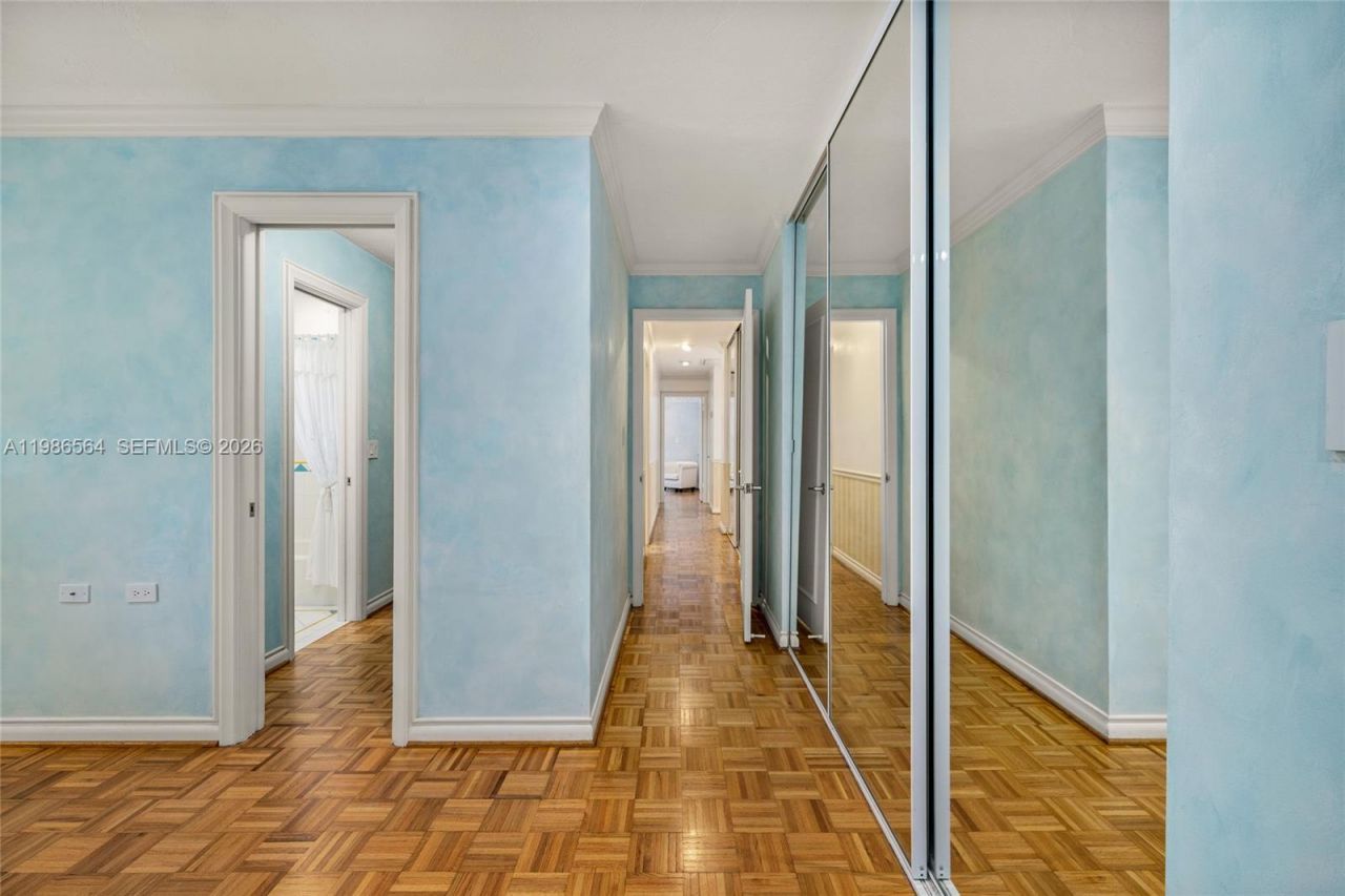 269 Cranwood Dr , Key Biscayne, FL 33149 Photo