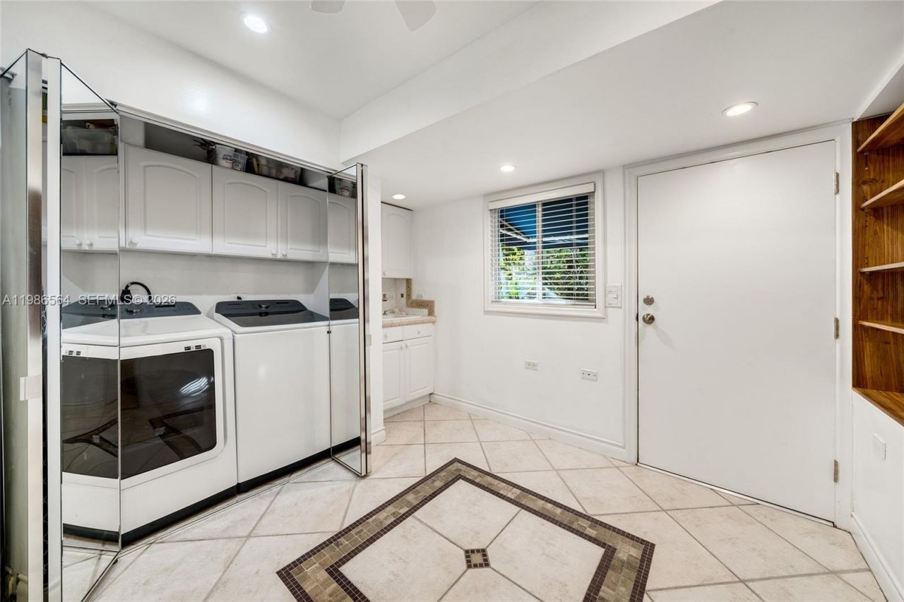 269 Cranwood Dr , Key Biscayne, FL 33149 Photo