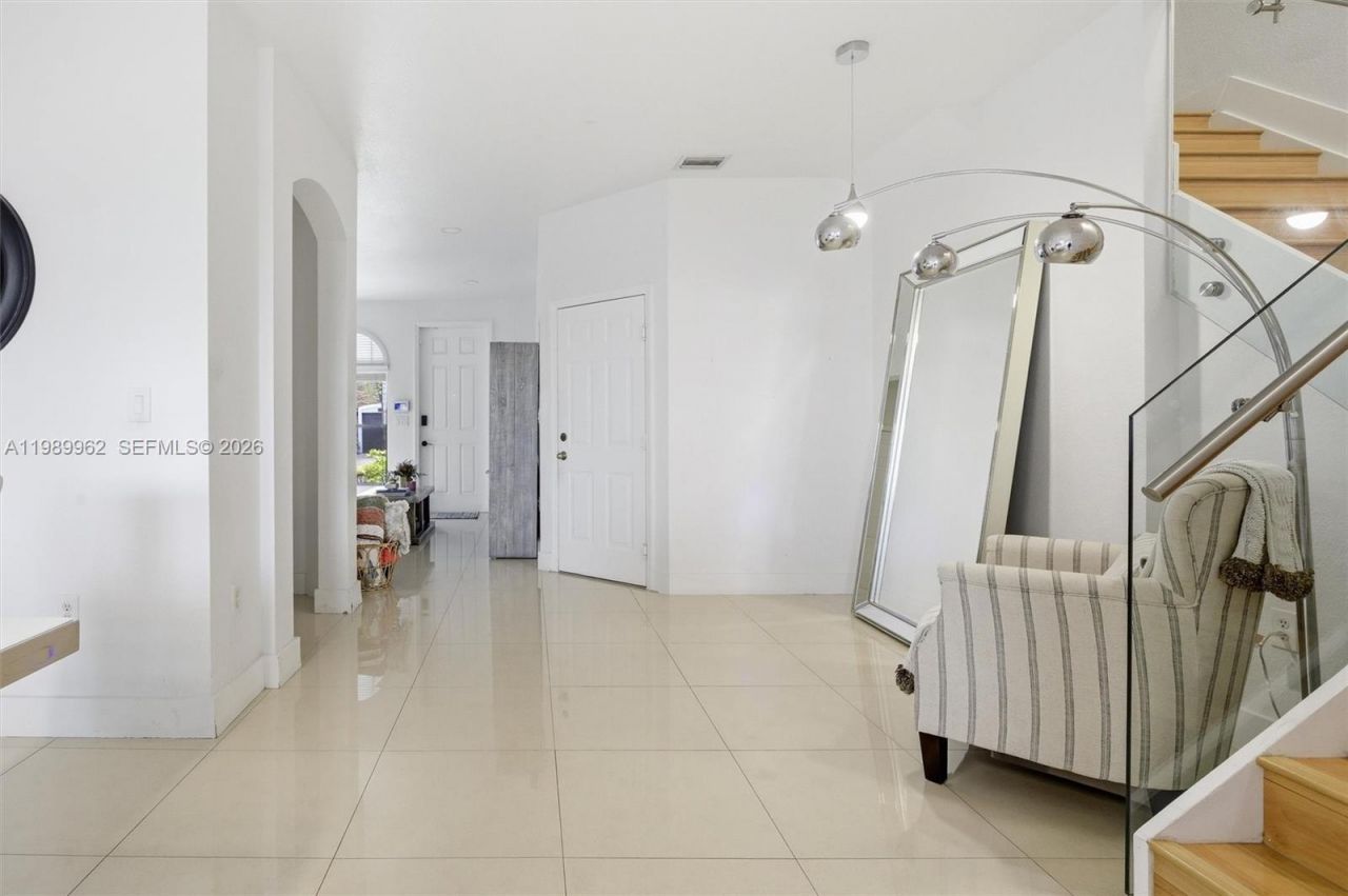 10319 NW 30th Ter , Doral, FL 33172 Photo