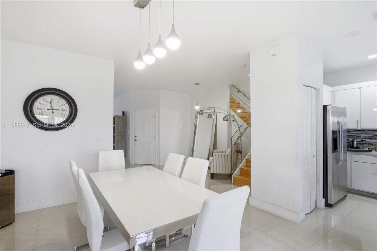 10319 NW 30th Ter , Doral, FL 33172 Photo