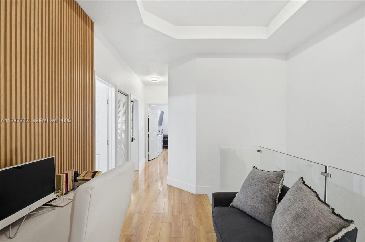 10319 NW 30th Ter , Doral, FL 33172 Photo