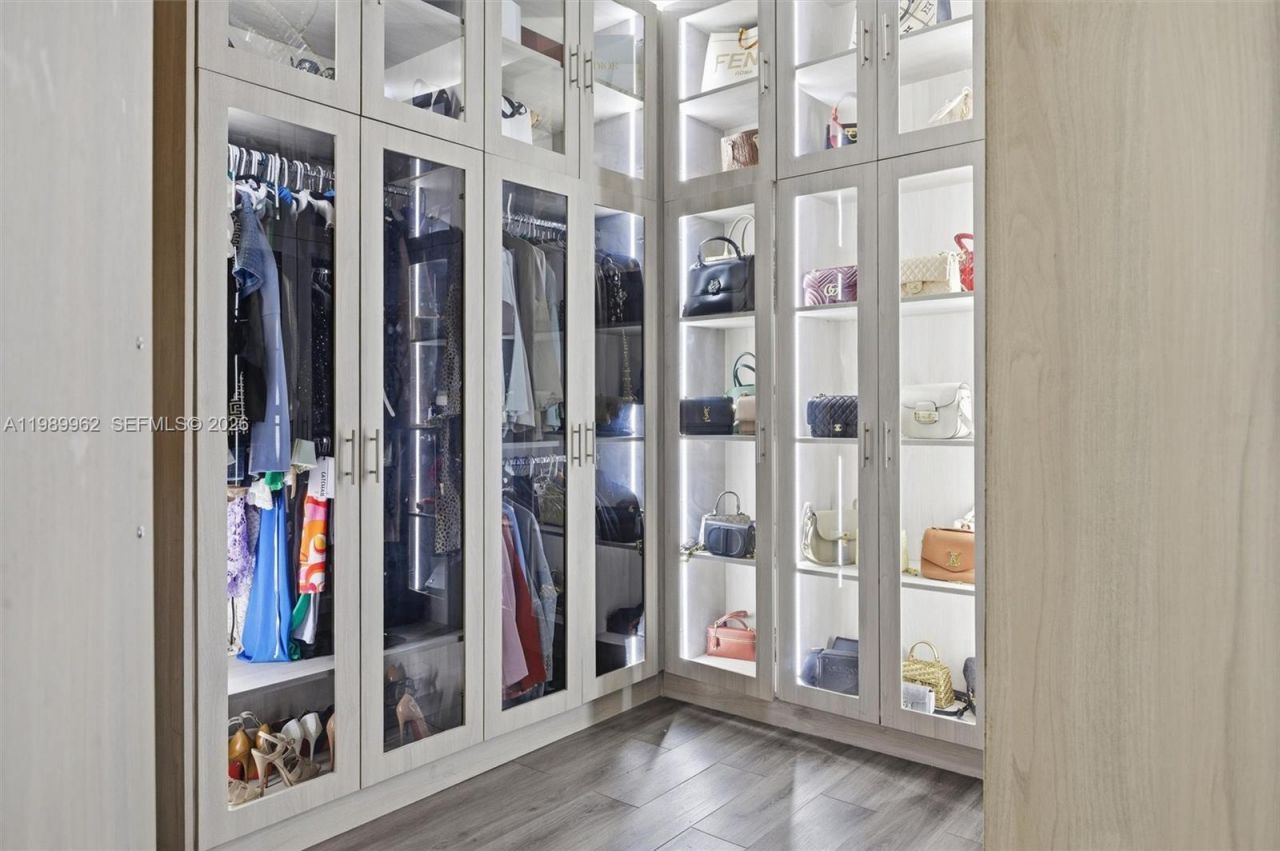 10319 NW 30th Ter , Doral, FL 33172 Photo