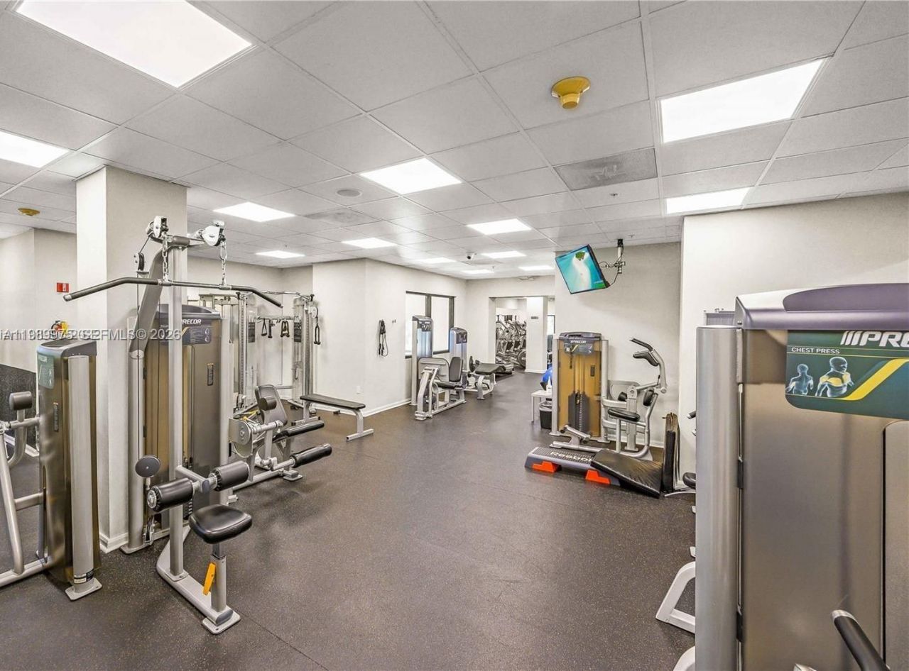 2333 Brickell Ave, Unit 2614, Miami, FL 33129 Photo