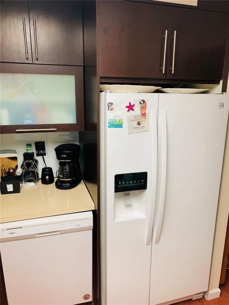 2333 Brickell Ave, Unit 2614, Miami, FL 33129 Photo