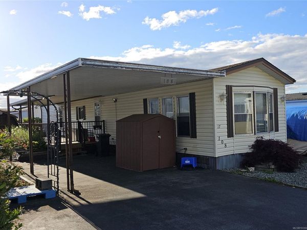 17 Chief Robert Sam Lane, Unit #108, View Royal, BC V9A 4K2