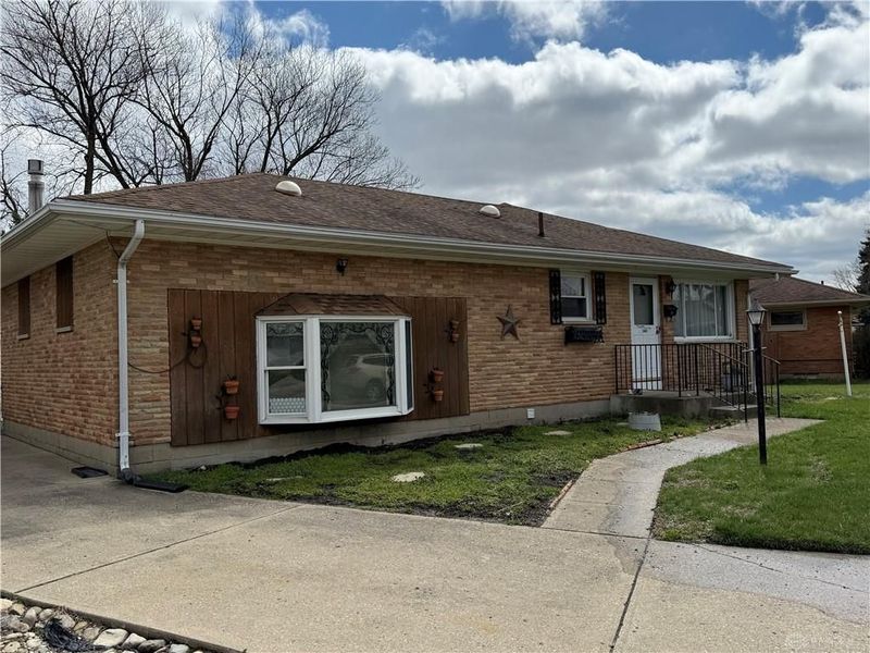 4732 Lehigh Drive, Moorefield Township, OH 45503 Photo 5