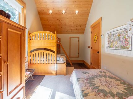 710 Fallen Leaf Road, South Lake Tahoe, CA 96150 Photo