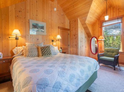 710 Fallen Leaf Road, South Lake Tahoe, CA 96150 Photo