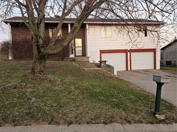 522 Head Lane, Hannibal, MO 63401