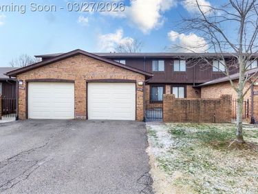 26541 Summerdale Drive, Southfield, MI 48033