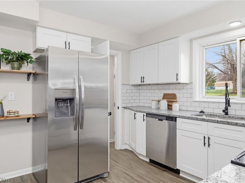 266 Barnes Drive, Tallmadge, OH 44278 Photo 5