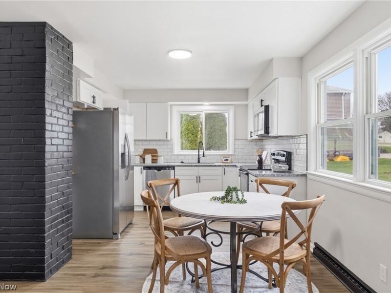 266 Barnes Drive, Tallmadge, OH 44278 Photo 6