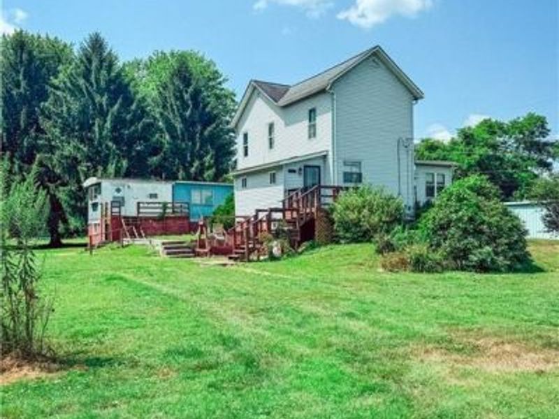 122 3rd Street, Powhatan Point, OH 43942 Photo 4