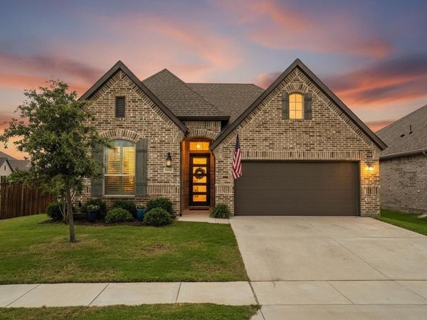 1363 Tecoma Trail , Justin, TX 76247