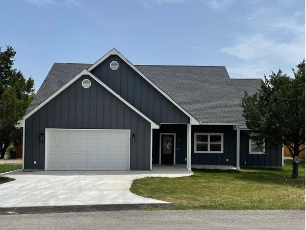 720 CANYON CIRCLE DR CIR, Canyon Lake, TX 78133