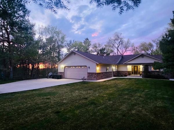 1522 Sod Farm Rd, Pocatello, ID 83204