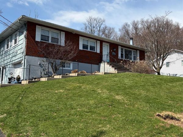 3 Green Hill Court, Nanuet, NY 10954