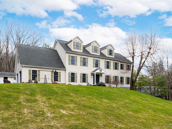 37 Sheryl Lane, Mahopac, NY 10541