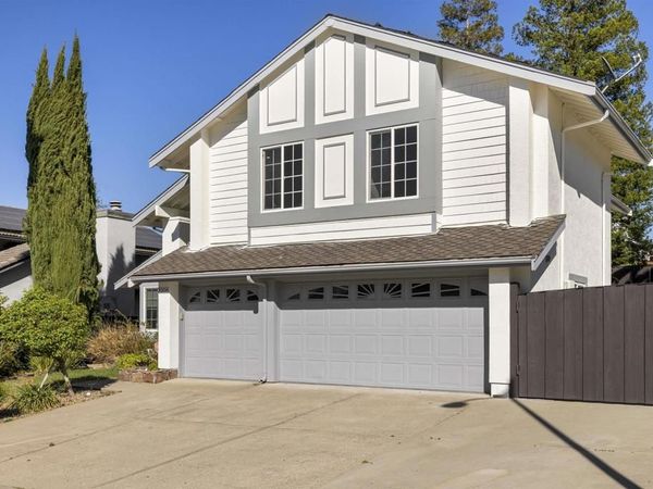 3208 Touriga Dr, Pleasanton, CA 94566