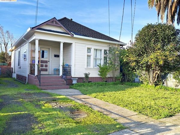224 Vallejo ST, Petaluma, CA 94952