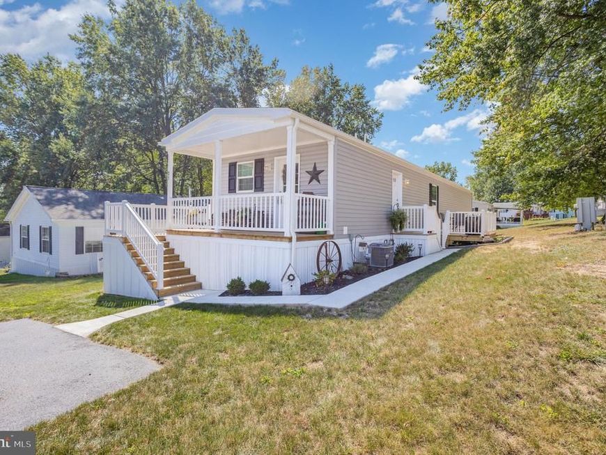 31 Cedar Street , Manchester, PA 17345 Main Photo