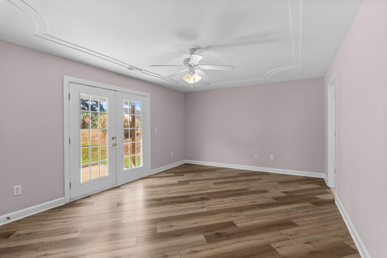 104 Molinia Dr. Photo 25