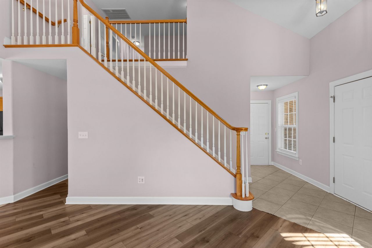 104 Molinia Dr. Photo 9