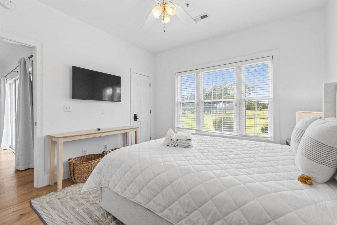 4881 Dahlia Ct. Photo 23