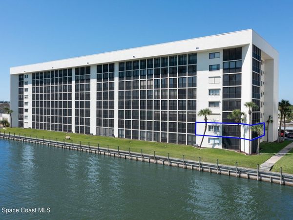 300 S Sykes Creek Parkway , Unit 201, Merritt Island, FL 32952