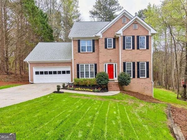 2361 Emerald Drive, Loganville, GA 30052