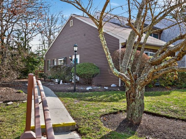 77 Roundhouse Road, UNIT 77, Buzzards Bay, MA 02532