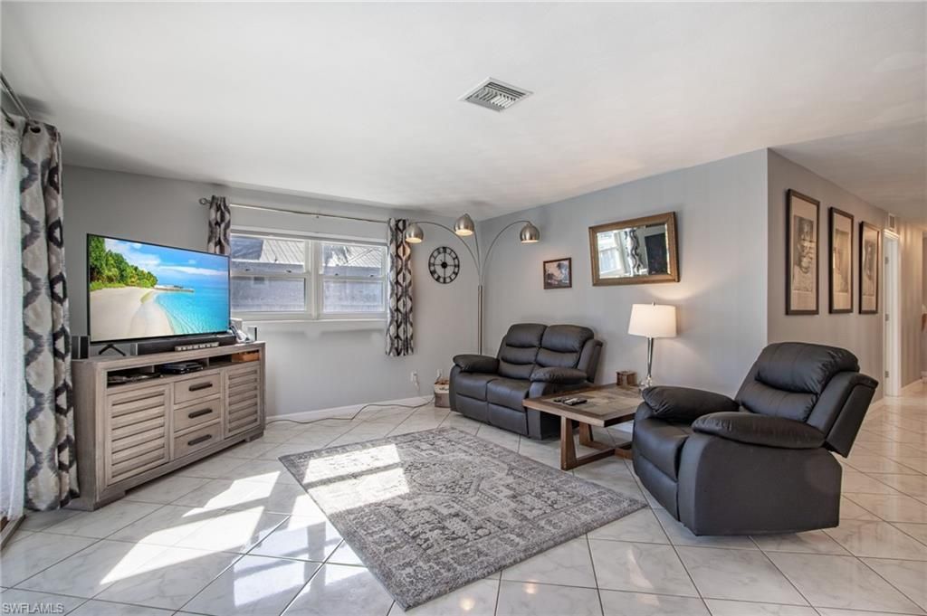 13470 Caribbean Blvd, Fort Myers, FL 33905 Photo