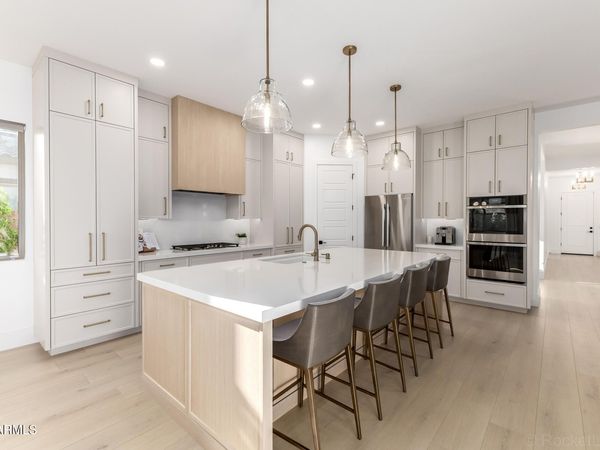 4423 W PARK VIEW Lane, Glendale, AZ 85310